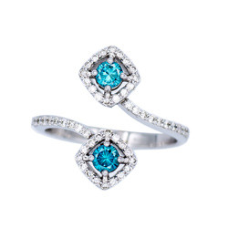 Blue Diamonds Ring K18