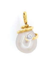 Gold Pendant Perla